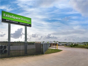 Extra Space Storage - 1756 - Memphis - Hollywood St - Photo 6