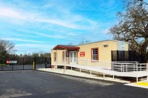 Public Storage - Roseville - 1851 E Roseville Pkwy