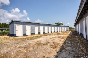 Atlas Self Storage Rockport - Photo 6