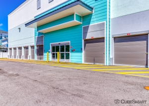 CubeSmart Self Storage - 4017 34th Street South - Photo 4