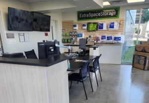 Extra Space Storage - 6384 - McAllen - Expressway 83 - Photo 3