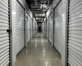 Extra Space Storage - 6384 - McAllen - Expressway 83 - Photo 5