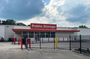 Public Storage - Cincinnati - 9651 Hamilton Ave