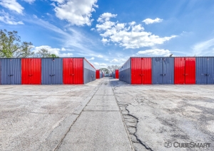 CubeSmart Self Storage TX Spring Spring Cypress Rd - Photo 7