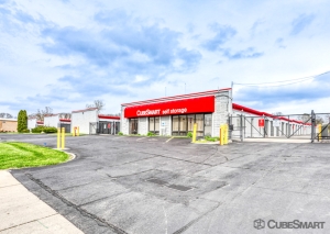 CubeSmart Self Storage - Congress Park - Photo 5