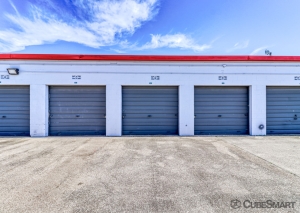 CubeSmart Self Storage TX Fort Worthy N Freeway - Photo 3