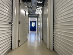 Atlantic Self Storage - University Blvd. - Photo 21