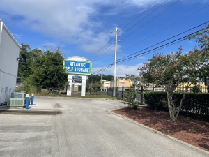 Atlantic Self Storage - University Blvd. - Photo 23