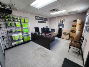 Extra Space Storage - 6403 - Baytown - Garth Rd - Photo 3