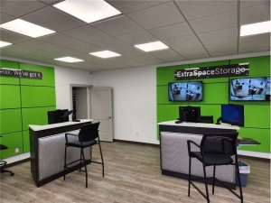 Extra Space Storage - 6371 - Oklahoma City - NW 63rd St - Photo 5