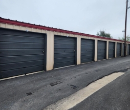 Extra Space Storage - 6388 - San Benito - E Expressway 83 - Photo 4