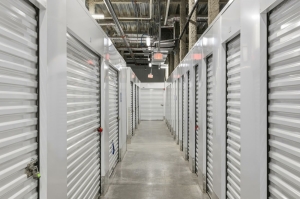 Extra Space Storage - 7366 - Orlando - 14800 Narcoossee Rd - Photo 5