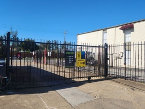 Extra Space Storage - 6399 - Houston - Wirt Rd - Photo 2