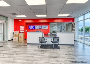 CubeSmart Self Storage - Grand Avenue - Photo 2