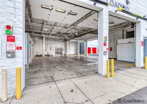 CubeSmart Self Storage - Grand Avenue - Photo 9