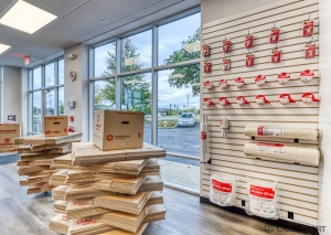 CubeSmart Self Storage - Grand Avenue - Photo 5