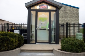 Extra Space Storage - 2101 - Salem - Webb St - Photo 7