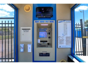 Extra Space Storage - 2182 - Richmond - National Rd - Photo 7