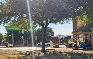 Extra Space Storage - 3230 - Fort Worth - Granbury Rd - Photo 6