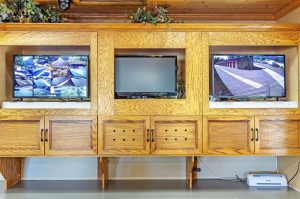 Extra Space Storage - 7315 - Big Bear Lake - Fox Farm Rd - Photo 8