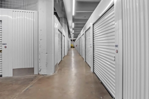 Extra Space Storage - 7610 - Cleveland - 3005 Chester Ave - Photo 5