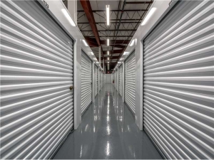 Extra Space Storage - 1873 - Elmhurst - Industrial Dr - Photo 6