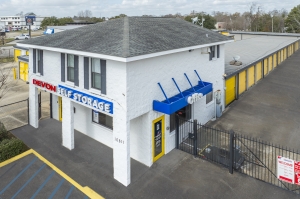 Devon Self Storage - 9236 - COURSEY BLVD - Photo 5