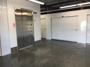 Extra Space Storage - 3179 - Lumberton - LHS Dr - Photo 2