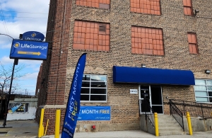 Extra Space Storage - 3328 - Chicago - 345 N Western Ave - Photo 7