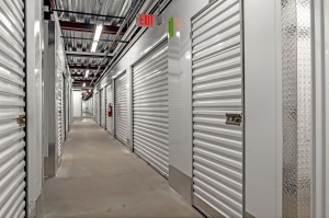 Extra Space Storage - 7522 - Middleton - Deming Way - Photo 5