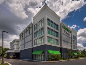 Extra Space Storage - 8925 - Jacksonville - Myrtle - Photo 2