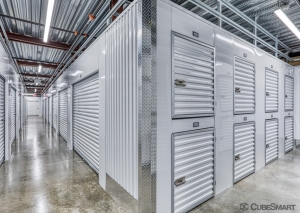 CubeSmart Self Storage FL Winter Haven Cypress Gardens Blvd - Photo 4