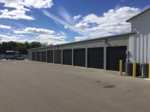 Extra Space Storage - 3828 - Rochester - 7th St NW - Photo 4