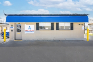 Devon Self Storage - 9212 - 2310 PINHOOK ROAD - Photo 1