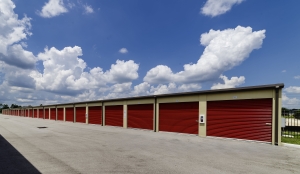 Your Storage Units - Davenport - Photo 5