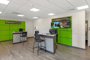 Extra Space Storage - 6383 - Totowa - Union Blvd - Photo 3