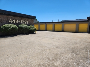 Devon Self Storage - 9238 - Browns Lane - Photo 2