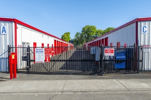Devon Self Storage - 9249 - KAUFFMAN AVE - Photo 3