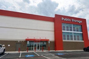 Public Storage - San Antonio - 8201 Talley Rd - Photo 1