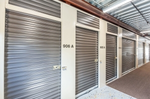StorageMart - Laurel St - Photo 3
