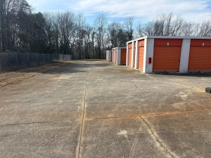 Storage Depot - 903 West Main St - Photo 8