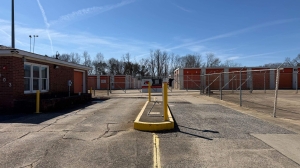 Storage Depot - 903 West Main St - Photo 10