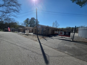 Storage Depot - 370 E Foster Ave - Photo 6