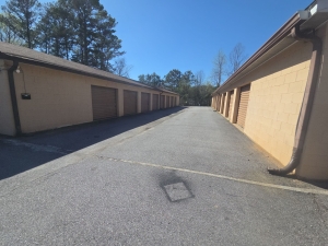 Storage Depot - 370 E Foster Ave - Photo 7