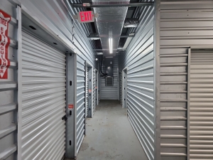 Storage Depot - 9021 Ruland Rd - Photo 6