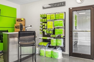 Extra Space Storage - 2050 - Lithonia - Iris Dr - Photo 7