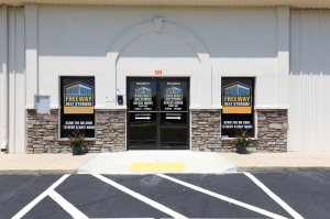 Freeway Self Storage - Photo 11