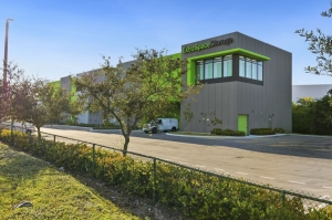 Extra Space Storage - 6069 - Hialeah Gardens - 138th St