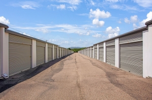 Extra Space Storage - 6558 - Colorado Springs - Astrozon Blvd - Photo 4