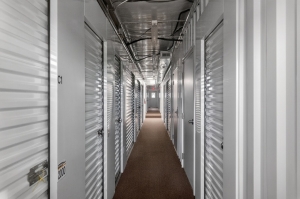 StorageMart - SW 37th St - Photo 8